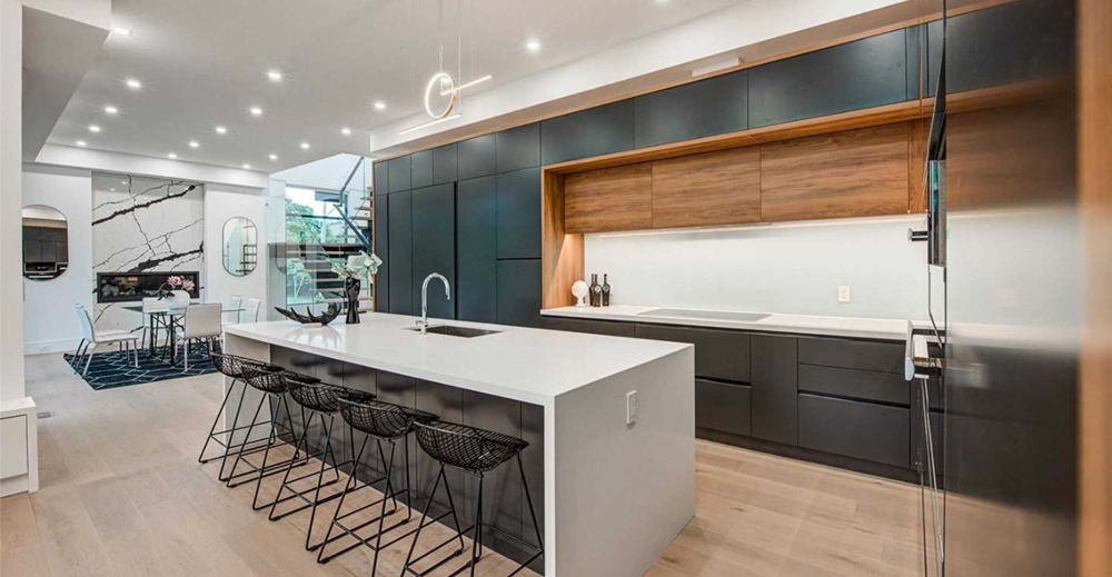 Open kitchen